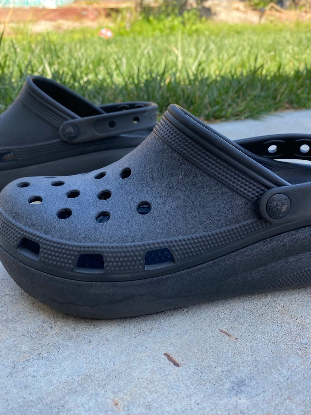 Crocs Unisex-Child Size 5 Black Cutie Crush Platform Clog • Water Friendly
